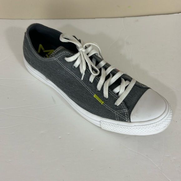 Converse Chuck Taylor Gray Low Top All Star Tennis Shoes Size 11 - Picture 1 of 16